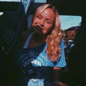 Meet your Posher, Lindsey